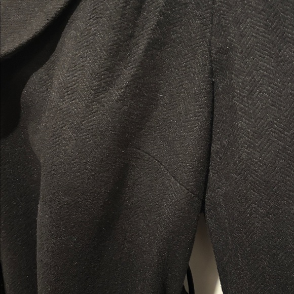 Estelle Charmed Robe Coat - Picture 11 of 12